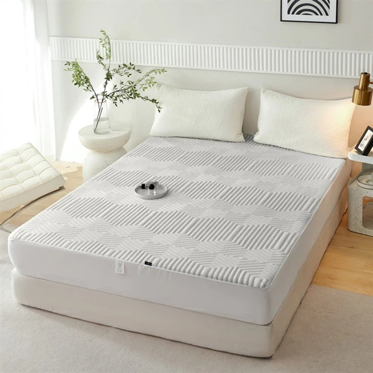 غطاء-مرتبة-سرير-بسحاب-بتصميم-يسهل-الفك-والتركيب