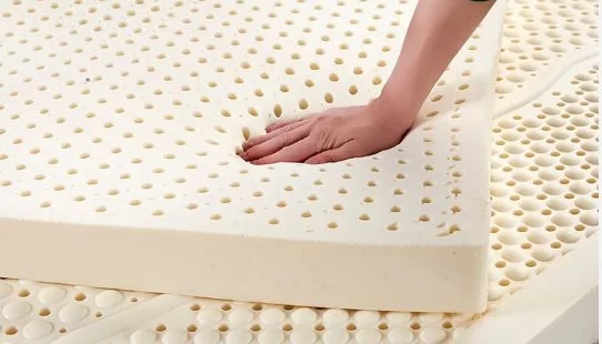 مرتبة-لاتكس-طبيعي-وأهم-المميزات-مقارنة-بالمراتب-التقليدية